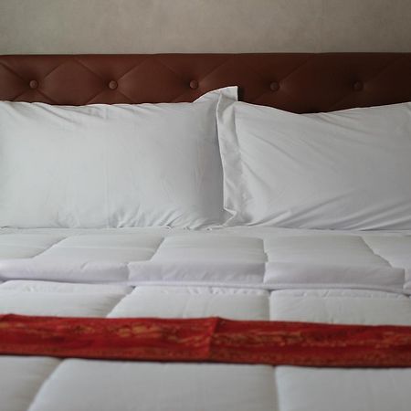 Everest Boutique Hotel Bangkok Kültér fotó