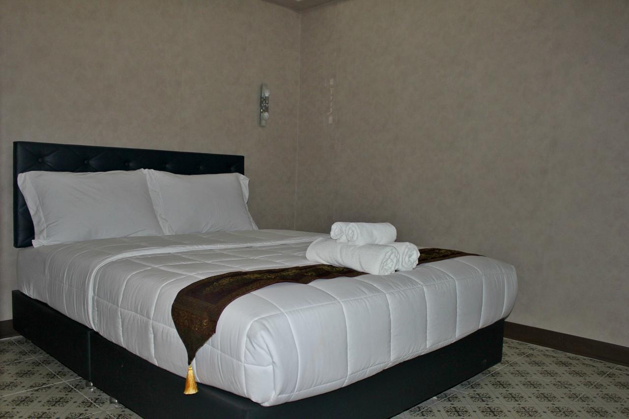 Everest Boutique Hotel Bangkok Kültér fotó